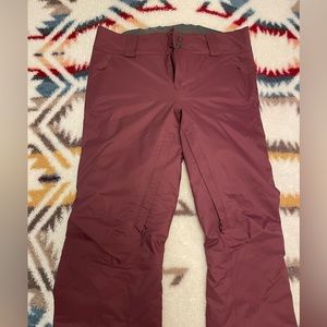 Patagonia women’s snow pants size L